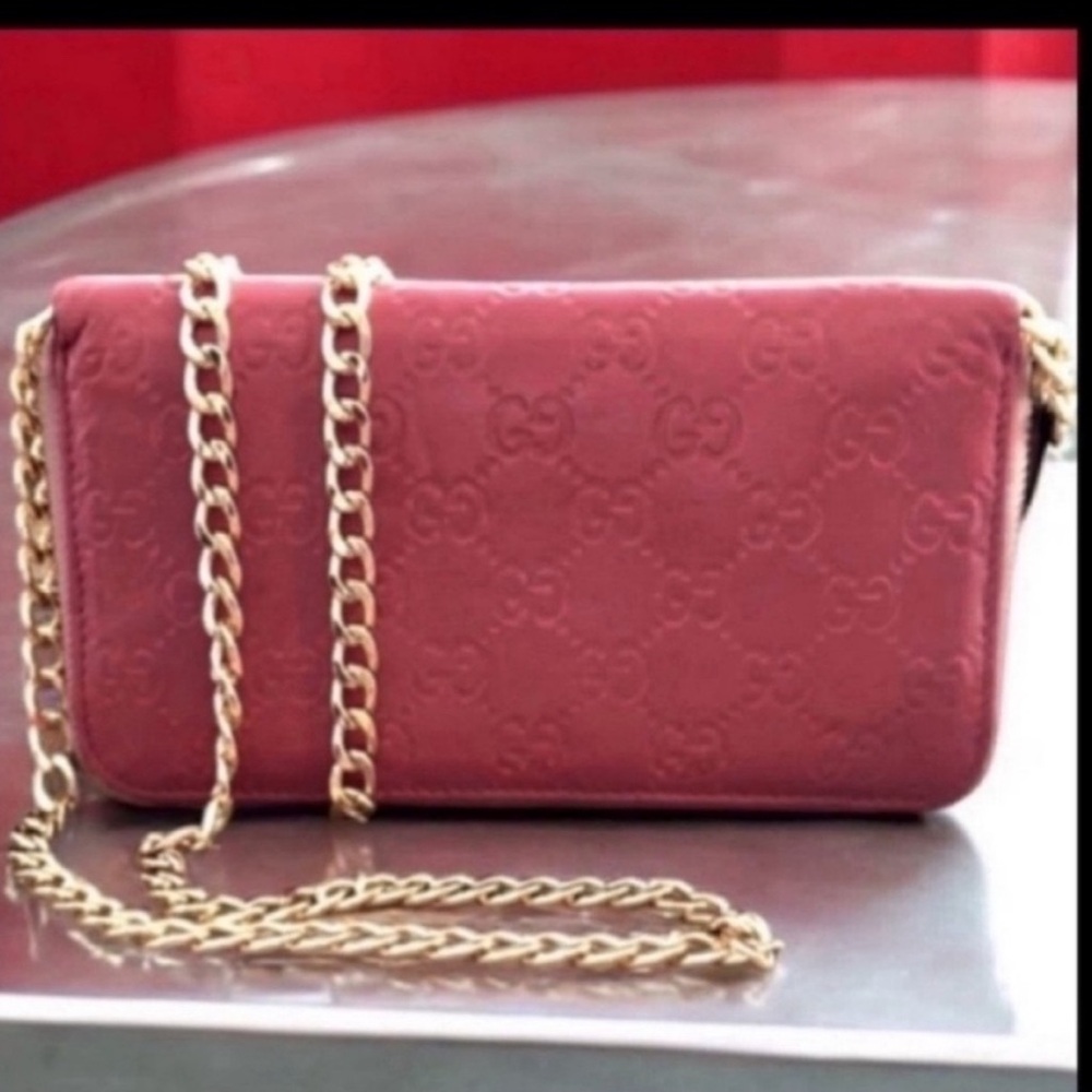 EVC Gucci Guccissima Pink Chain Shoulder Bag